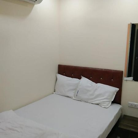 Sadguru Lodge Mumbai Dış mekan fotoğraf